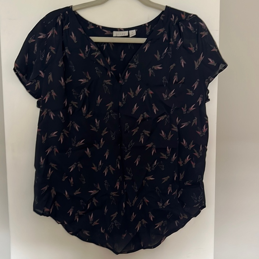 Hinge blouse size M